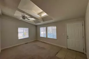 27949 Pueblo Serena, Hayward, CA 94545 - Photo 2