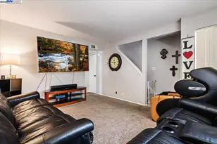 1354 Callen St, Vacaville, CA 95688 - Photo 8