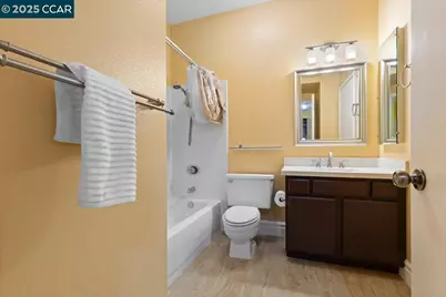 1063 Foxchase Dr, San Jose, CA 95123 - Photo 12