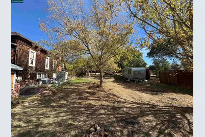 22490 Bayview Ave, Hayward, CA 94541 - Photo 10
