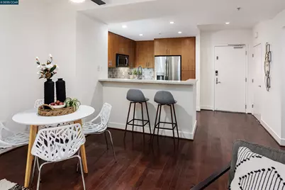 438 Grand Ave #528, Oakland, CA 94612 - Photo 8