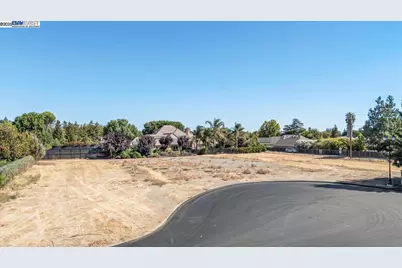 8485 Ranch Rd, Tracy, CA 95304 - Photo 4