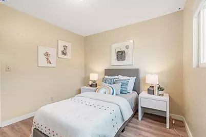 2884 Rose St, Stockton, CA 95203 - Photo 6