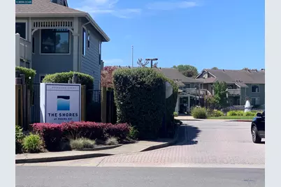 96 Lakeshore Ct, Richmond, CA 94804 - Photo 1