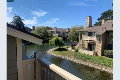 96 Lakeshore Ct, Richmond, CA 94804 - Photo 2