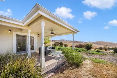 9050 Highland Rd, Livermore, CA 94551 - Photo 4