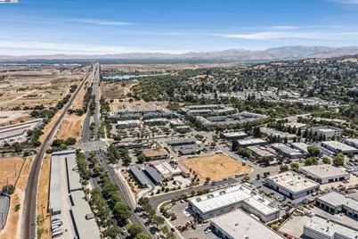 3595 Utah St, Pleasanton, CA 94566 - Photo 14