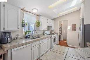 16711 Marsh Creek Rd, Clayton, CA 94517 - Photo 18