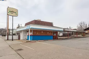 1081 Main St, Weaverville, CA 96093 - Photo 4