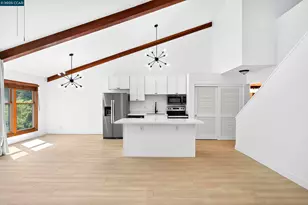 2079 Ascot Dr, Moraga, CA 94556 - Photo 2