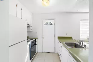 2067 Olivera Rd, Concord, CA 94520 - Photo 6