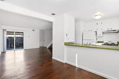 2067 Olivera Rd #B, Concord, CA 94520 - Photo 4