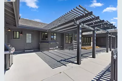 8191 Highland Rd, Livermore, CA 94551 - Photo 40