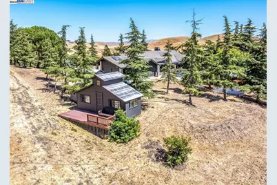 8191 Highland Rd, Livermore, CA 94551 - Photo 58