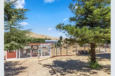 8191 Highland Rd, Livermore, CA 94551 - Photo 46