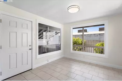 1539 International Blvd, Oakland, CA 94606 - Photo 28