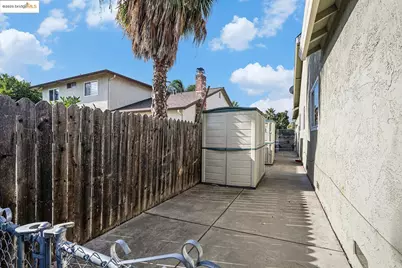 1916 Gamay Dr, Oakley, CA 94561 - Photo 24
