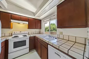 136 Hackamore Ln, Fremont, CA 94539 - Photo 26