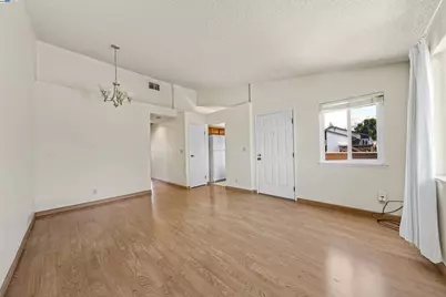 136 Hackamore Ln, Fremont, CA 94539 - Photo 22