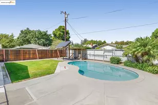 2011 Regis Dr, Davis, CA 95618 - Photo 30