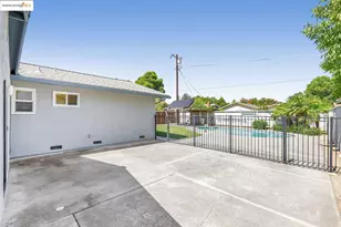 2011 Regis Dr, Davis, CA 95618 - Photo 28