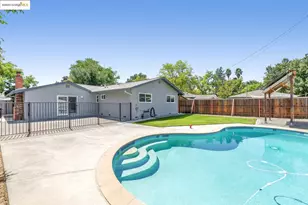 2011 Regis Dr, Davis, CA 95618 - Photo 32