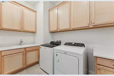 1058 Bradbury Dr, Discovery Bay, CA 94505 - Photo 8