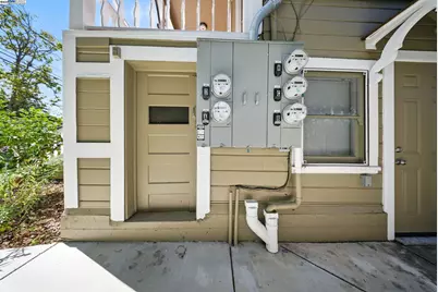 1523 Verdi St, Alameda, CA 94501 - Photo 30