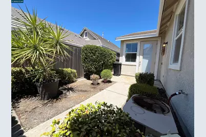 1870 Zurlo Way, Sacramento, CA 95835 - Photo 44