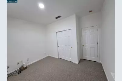 1870 Zurlo Way, Sacramento, CA 95835 - Photo 26