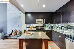 311 Oak St, Oakland, CA 94607 - Photo 18