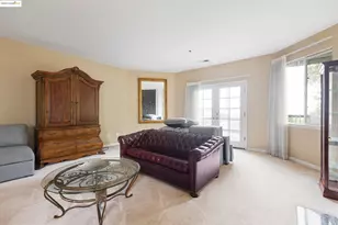 2745 Butters Dr, Oakland, CA 94602 - Photo 26