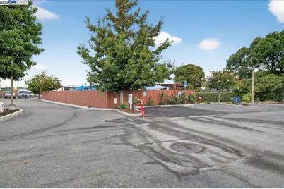 2120 Omega Rd, San Ramon, CA 94583 - Photo 34