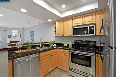 2550 Oak Rd #115, Walnut Creek, CA 94597 - Photo 8