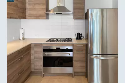 1075 Market St #713, San Francisco, CA 94103 - Photo 10