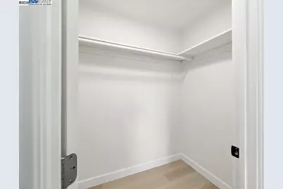 1739 22nd St, Oakland, CA 94606 - Photo 48