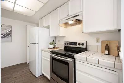 3754 Stoneglen N, Richmond, CA 94806 - Photo 8