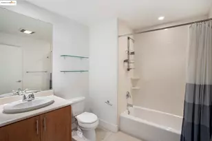 438 Grand Ave, Oakland, CA 94612 - Photo 26