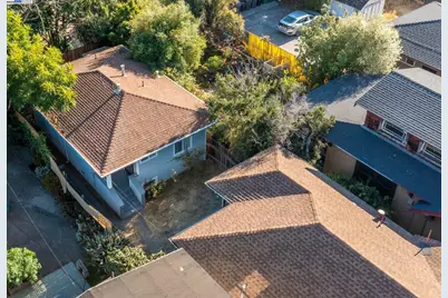 835 Apgar St, Oakland, CA 94608 - Photo 30