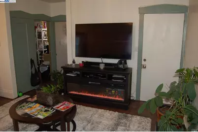 5103 Fairfax Ave, Oakland, CA 94601 - Photo 8