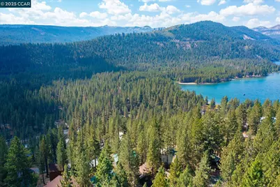 12605 Sierra Dr, Truckee, CA 96161 - Photo 12