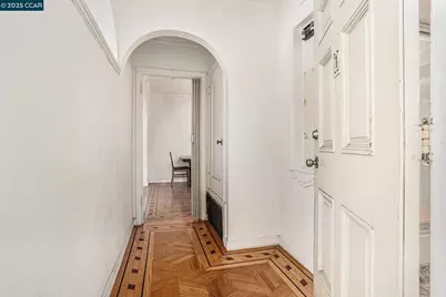 841 Ocean Ave, San Francisco, CA 94112 - Photo 16