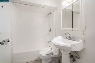 841 Ocean Ave, San Francisco, CA 94112 - Photo 26