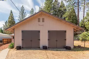 230 Mary Ave, Trinity Center, CA 96091 - Photo 32