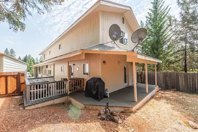 250 Mary Ave., Trinity Center, CA 96091 - Photo 18