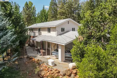 250 Mary Ave., Trinity Center, CA 96091 - Photo 2