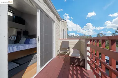 7572 Mountain Blvd. #2, Oakland, CA 94605 - Photo 18
