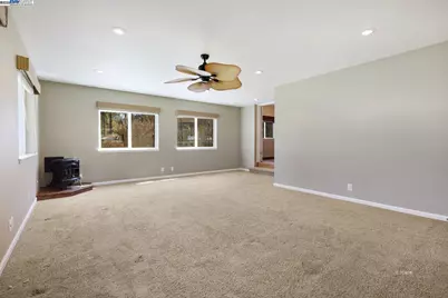 180 Steelhead Cir, Lewiston, CA 96052 - Photo 14