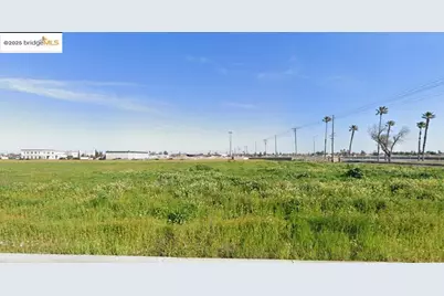 1279 Montclaire Dr, Ceres, CA 95307 - Photo 1