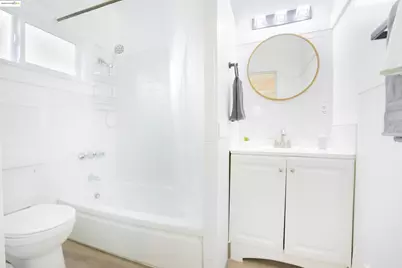 400 Lagunitas, Oakland, CA 94610 - Photo 8